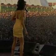 Amy Winehouse Wake Up Alone Live Madrid