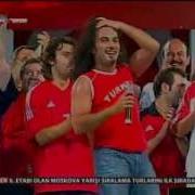 Bir Oluruz Yolunda Tarkan 2002 Dunya Kupası Kutlamaları