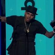 Chris Brown Wins Fandemonium Best Male R B POP