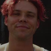 5 Seconds Of Summer Teeth Behind The Scenes