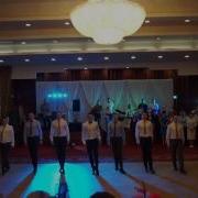 Groom And Friends Surprise Guests At Wedding With Irish Dance Performance That Is Totally Amazing