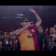 Mauro Icardi Simge Sağın Aşkın Olayım Düet Galatasaray Şampiyonluk Kutlamaları 4 Haziran