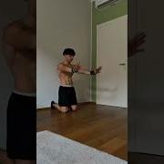 Easy Frog Stand Tutorial Calisthenics Motivation Pushpullworkout Frogstand