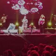 Ceylan Ertem Yuh Yuh 2018 Zeytinli Rock Festivali