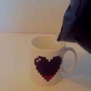 Taza Pixel Heart Morph Mug