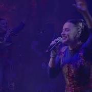 Ceylan Ertem Konseri Yaz Gazeteci Yaz Muhteşem Sahne Performansı