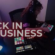 Live Techno Jam Akai APC Key 25 Maschine MK3 In Ableton