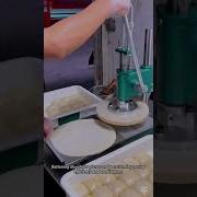 Manual Dough Press Simplifying Pizza And Pastry Preparation