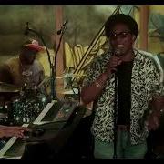 Chaka Khan S Protégé Sings Through The Fire Live 2026