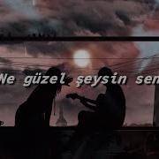 Mazhar Alanson Hep Yaşın 19 Sözler Lyrics