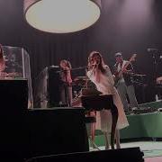 Clairo Amoeba Live
