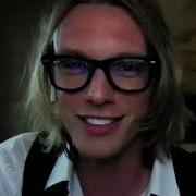 Jamie Campbell Bower Reading Thirst Tweets On Crack