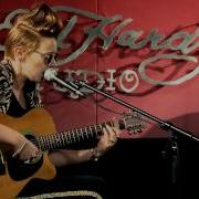 La Roux Bulletproof Live Ed Hardy Studios