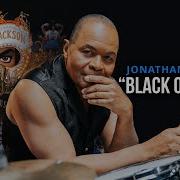Michael Jackson S Drummer Jonathan Moffett Performs Black Or White
