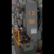Fatigue Test Of Leaf Spring Yuancheng Automobile
