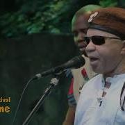 Salif Keita La Différence Live At Afrika Festival Hertme 2013