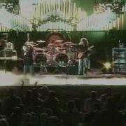 BOSTON Walk On Medley Pt 2 2004 LiVE