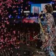Yeah Yeah Yeahs Heads Will Roll Live Osheaga 2022 YeahYeahYeahs