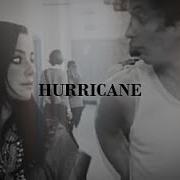 Effy Lip Hurricane Crossover