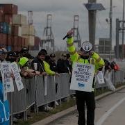 US Dockworker S Strike Measuring The Economic Cost