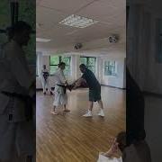 Face Smash Overhand Palm Strike