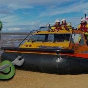 Hovercraft For Kids Gecko S Real Vehicles Vehicles For Kids Educational Videos For Children