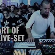 The Art Of The Live Set Exploring Creative Performance Techniques