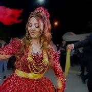 HALAYIN BAŞINDA BİR GÜZEL OYNAR YENİ YAPAN KÖYÜ GRUP ÖZKAYALAR GÜNEY KAMERA