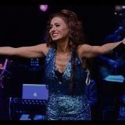 Yıldız Tilbe Ummadığım Anda Canlı Performans