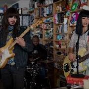 Khruangbin White Gloves Tiny Desk Concert