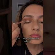 Just 3 Steps To Apply Eyeshadow