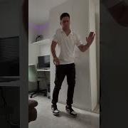 Maniac Dance Robot