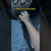 How To Start A Manual Car Correctly Car Carknowledge Driving Tips