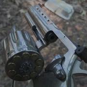 Colt King Cobra 22 LR крупным планом
