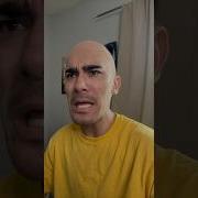 Билли высмеивает голову Кайю шорты