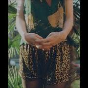 Grimes Unknown Song Live