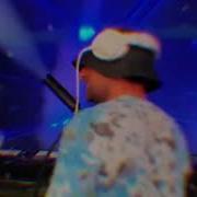 Wuki Edge Of Seventeen Official Visualizer