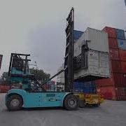 Our Electric Empty Container Handler In Yard Operation