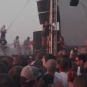 Vitamin X Live In FLUFF FEST 2013