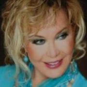 Emel Sayın YEŞİL GÖZLERİNDEN MUHABBET KAPTIM