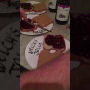 Which Spreads Easier Jam Or Jelly Resolved