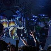 Roadrunner United Surfacing Live At The Nokia Theatre New York NY 12 15 2005