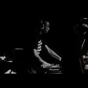9th Wonder The Rain Extended