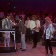 Dick Clark Interviews Kim Carnes American Bandstand 1983