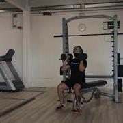 Thruster Con Mancuernas Desde Banco