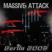 Massive Attack Antistar Live In Berlín