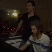 Maroon 5 Makes Me Wonder Studio Demo