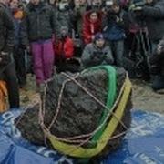 Челябинский метеорит сломал весы Метеорит достали со дна озера