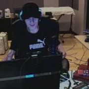 Deadmau5 Reacts To Hot Problems