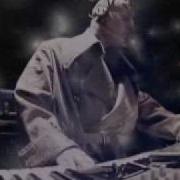 Thomas Dolby I Live In A Suitcase